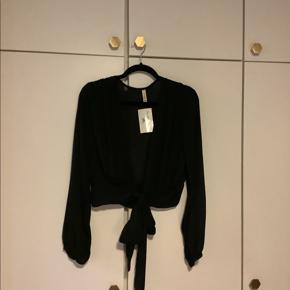 Black tie crop top